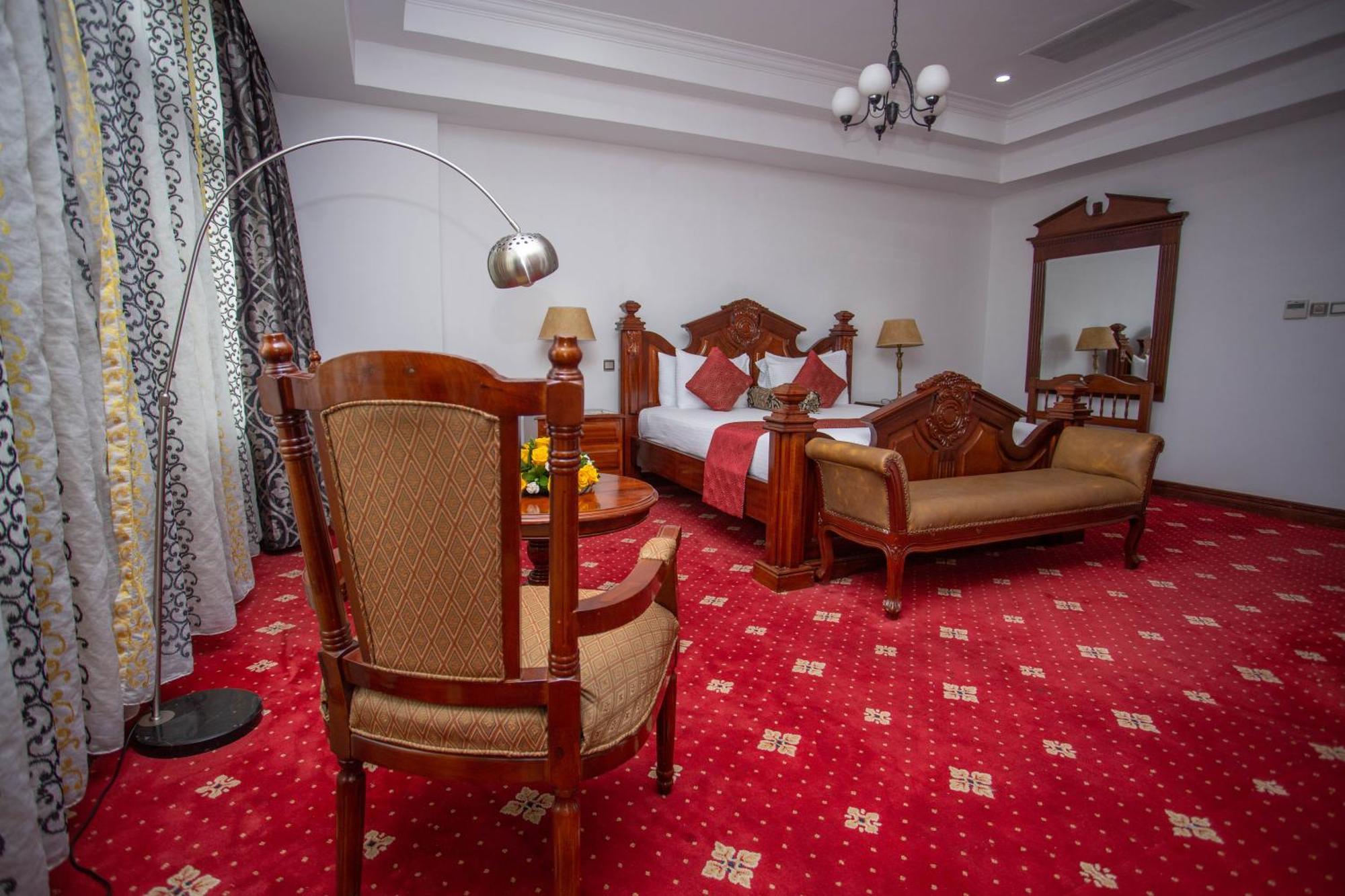 Weston Hotel Nairobi Extérieur photo