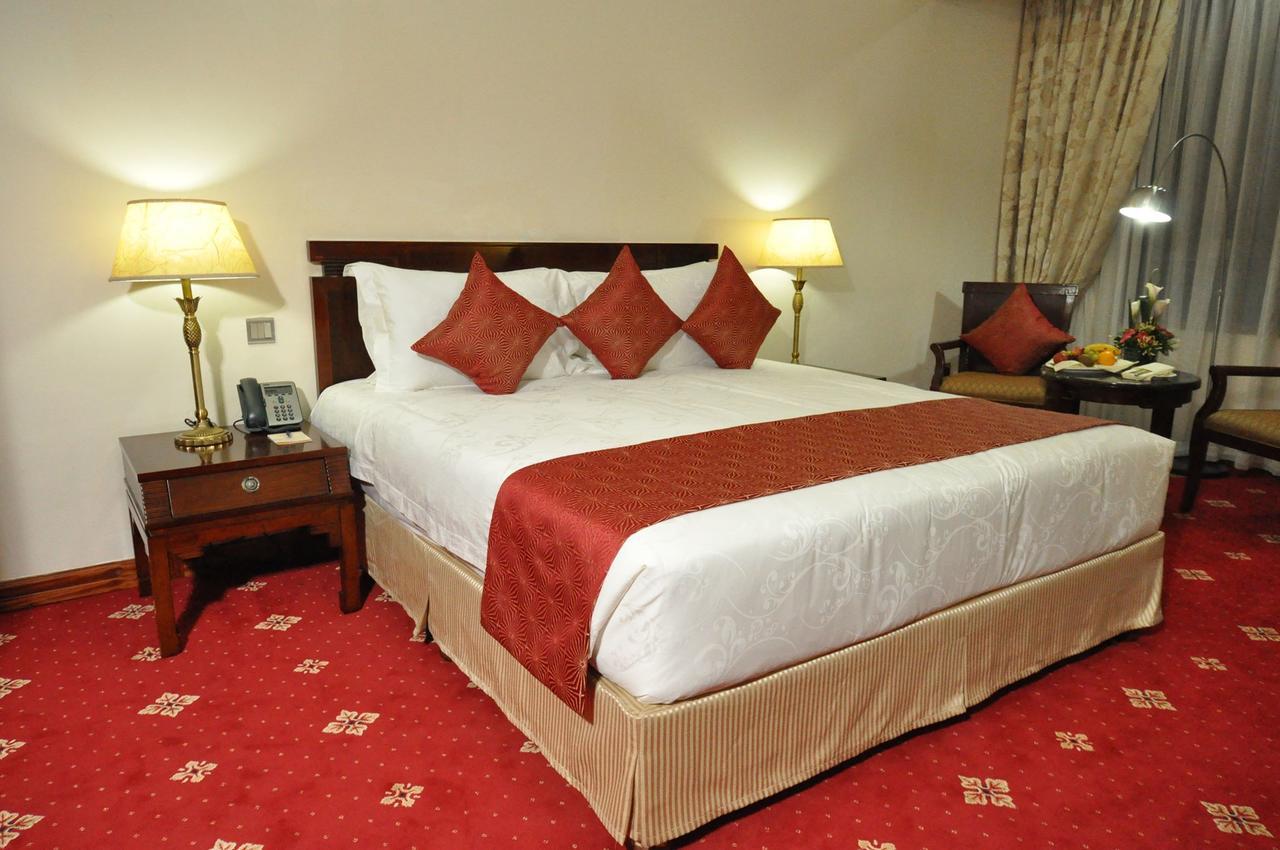 Weston Hotel Nairobi Extérieur photo