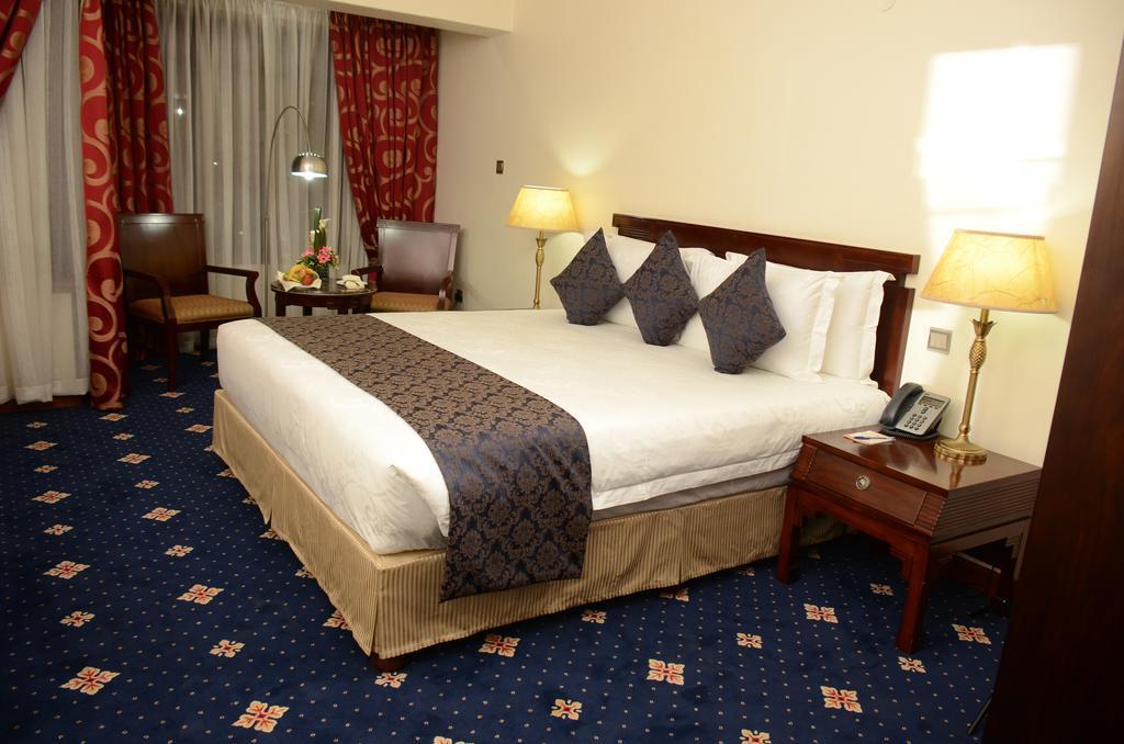 Weston Hotel Nairobi Extérieur photo
